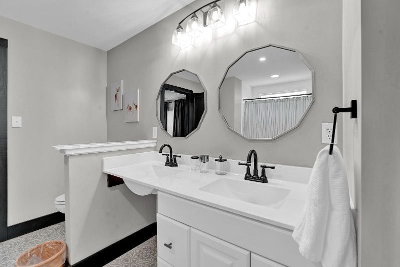 Furnished Finder property 430707_1 photo 3