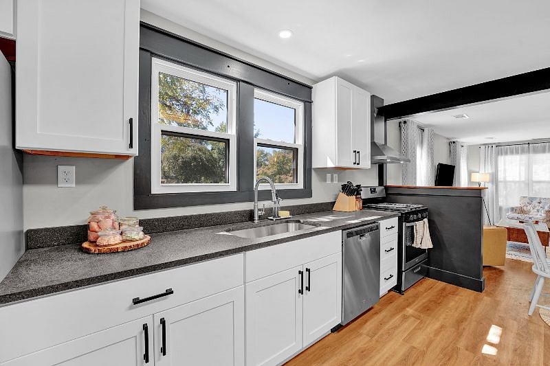 Furnished Finder property 430707_1 photo 19