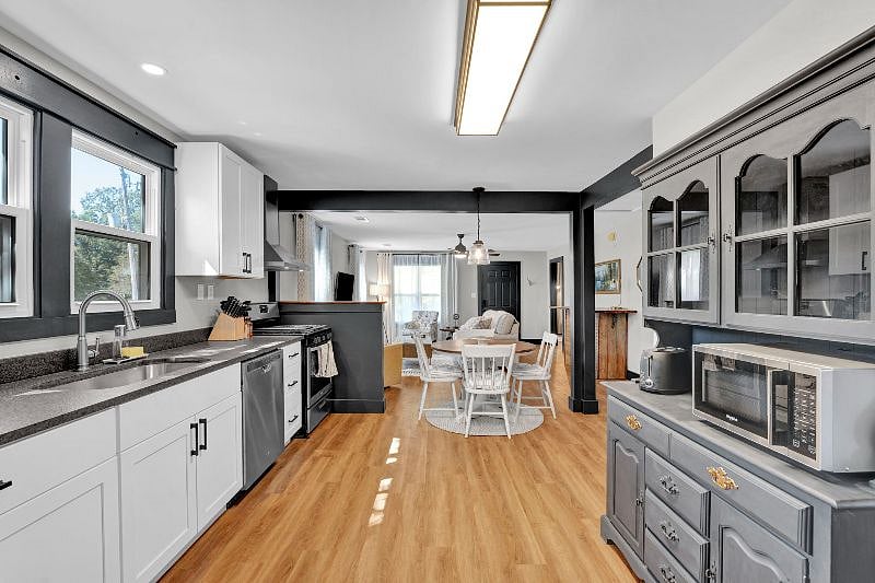 Furnished Finder property 430707_1 photo 24