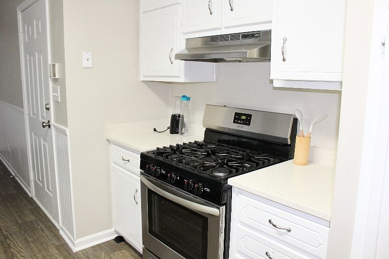 Furnished Finder property 430732_1 photo 8