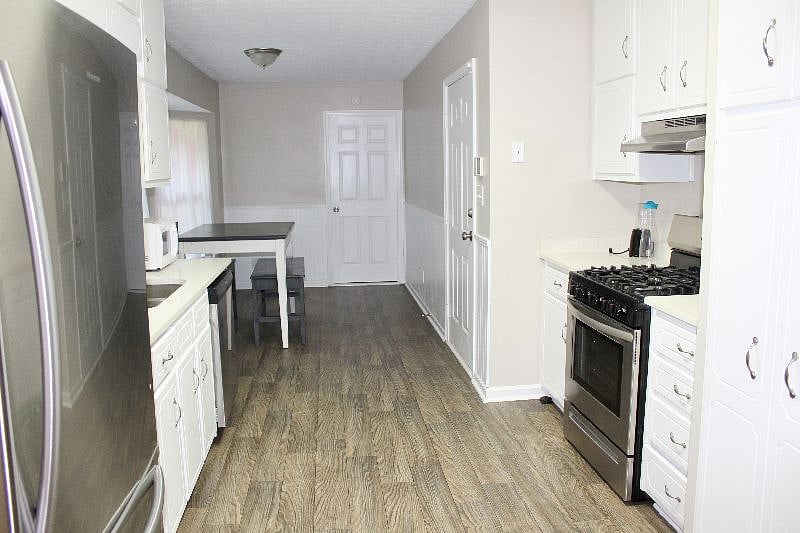 Furnished Finder property 430732_1 photo 11