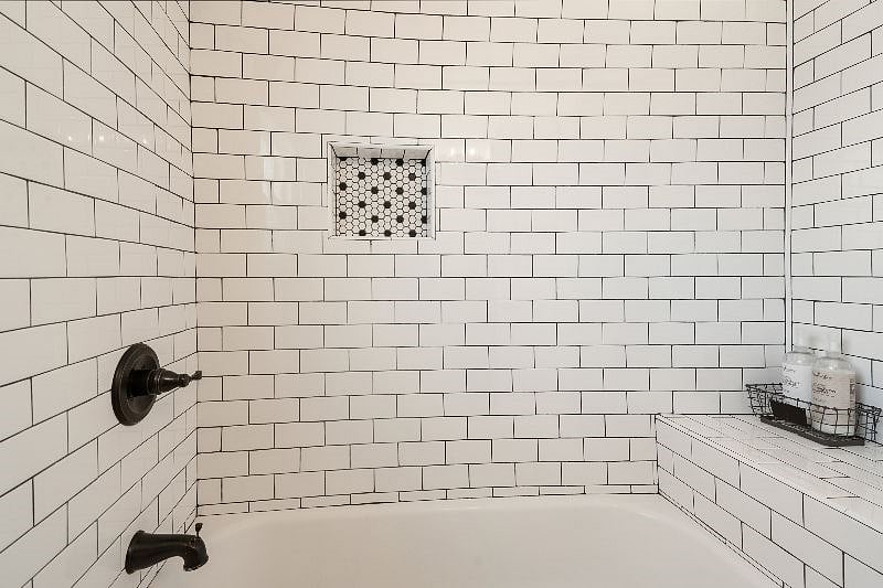 hall bathroom shower and tub 