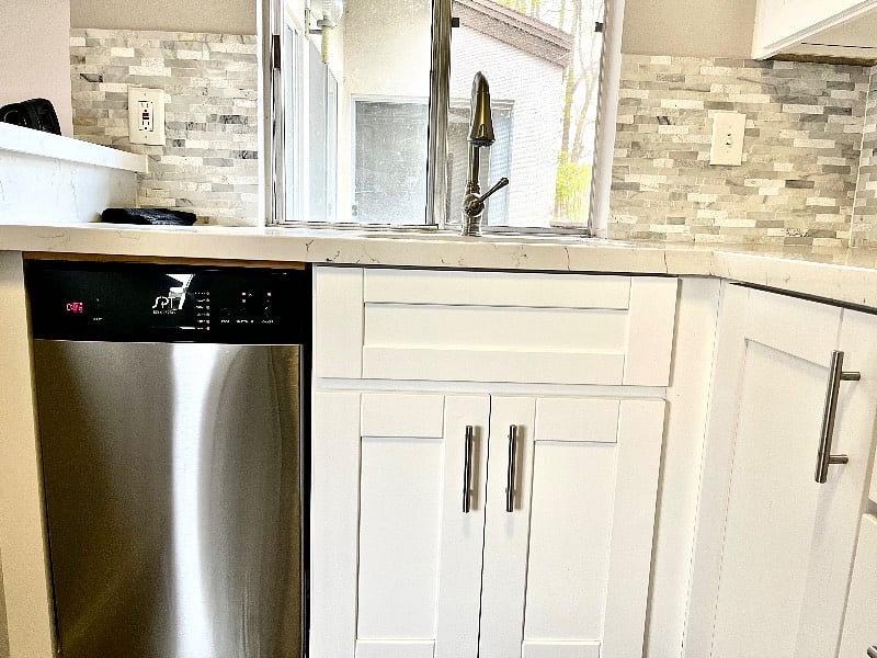 Furnished Finder property 430757_1 photo 14