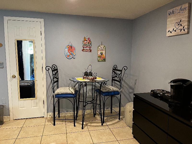 Dining Nook.