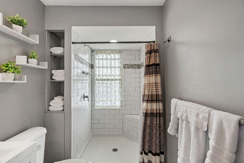 Furnished Finder property 430839_1 photo 17