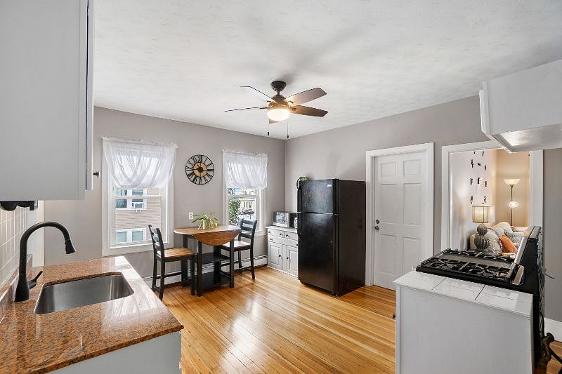 Furnished Finder property 430839_1 photo 13