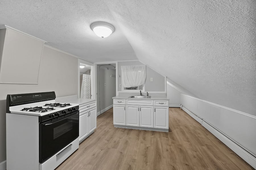 Furnished Finder property 430839_2 photo 5