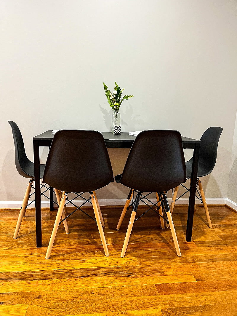 Main Floor - Dining Area