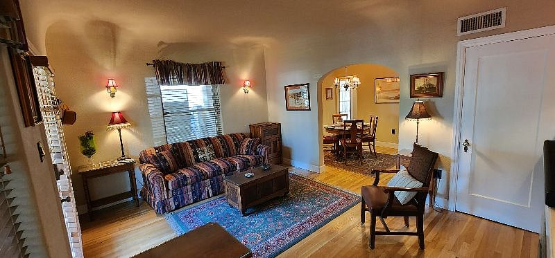 Furnished Finder property 430897_1 photo 7