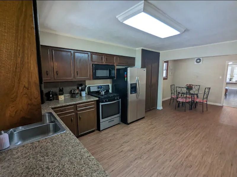 Furnished Finder property 430924_1 photo 5