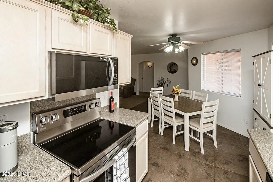 Furnished Finder property 430950_1 photo 5