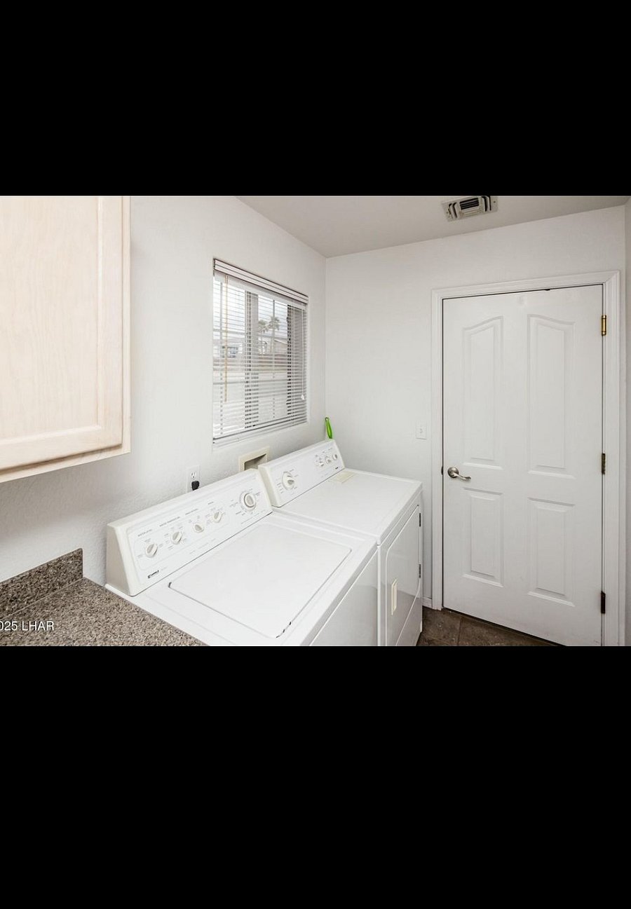 Furnished Finder property 430950_1 photo 8