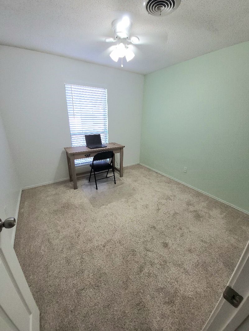 Furnished Finder property 430955_1 photo 11