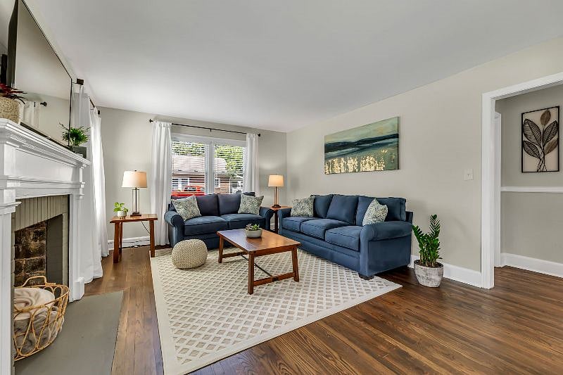 Furnished Finder property 430971_1 photo 7