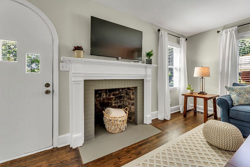Furnished Finder property 430971_1 photo 8