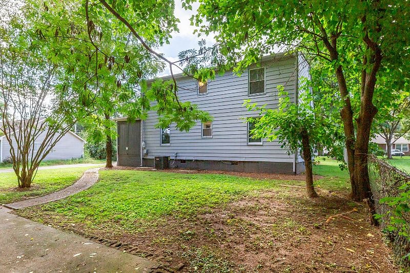 Furnished Finder property 430971_1 photo 30