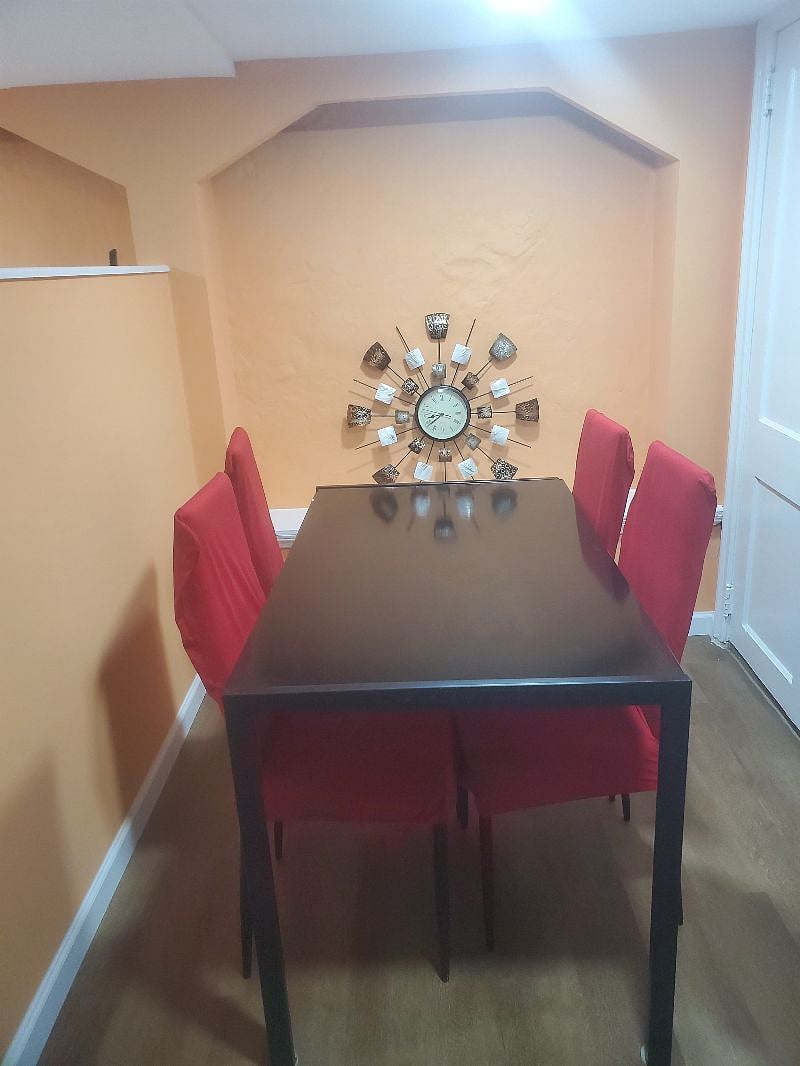 Furnished Finder property 430975_1 photo 18