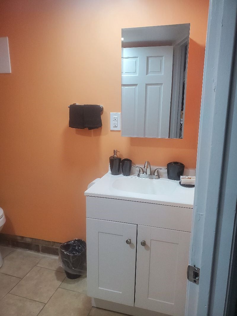 Furnished Finder property 430975_1 photo 25