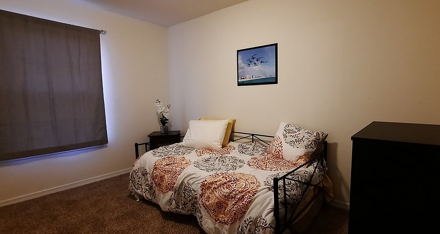 Furnished Finder property 430978_1 photo 9