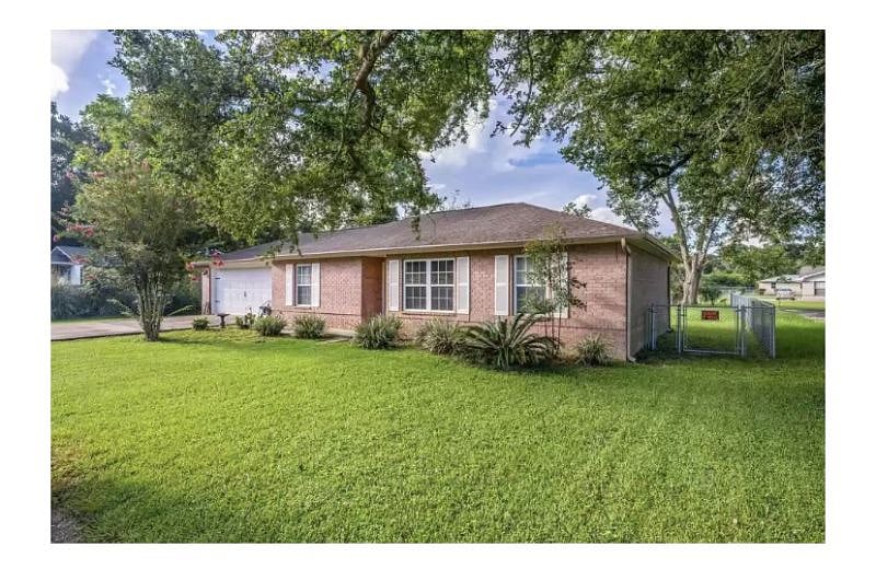 Furnished Finder property 430978_1 photo 2