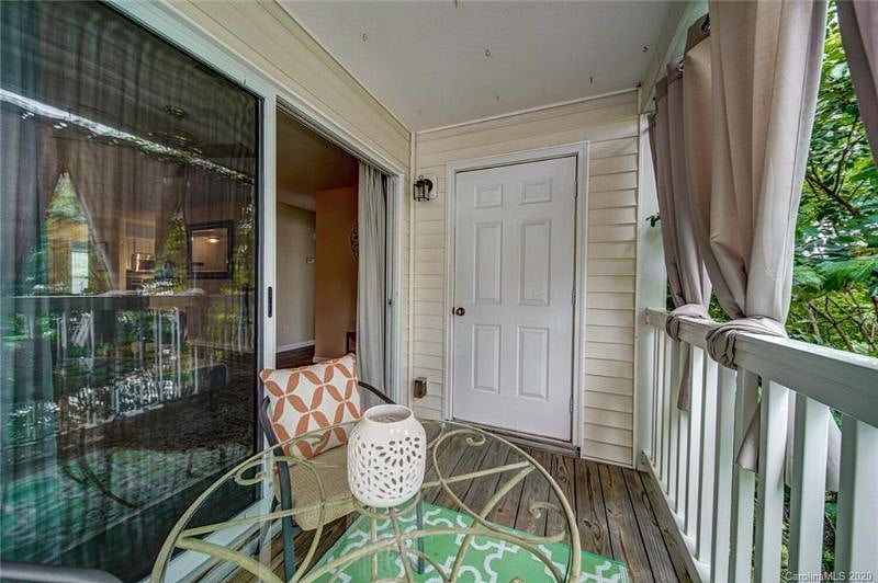 Furnished Finder property 430982_1 photo 18