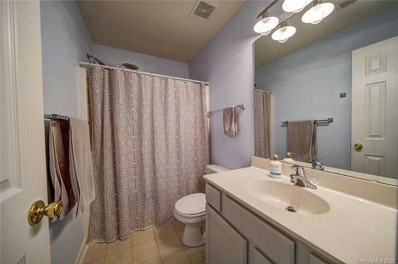 Furnished Finder property 430982_1 photo 10