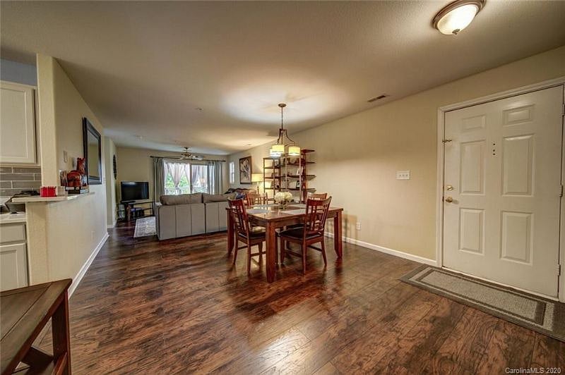 Furnished Finder property 430982_1 photo 4