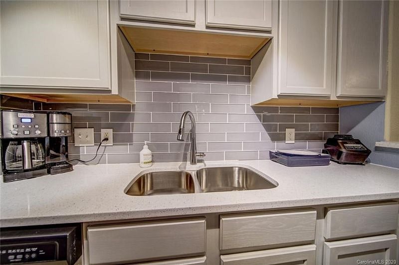 Furnished Finder property 430982_1 photo 14