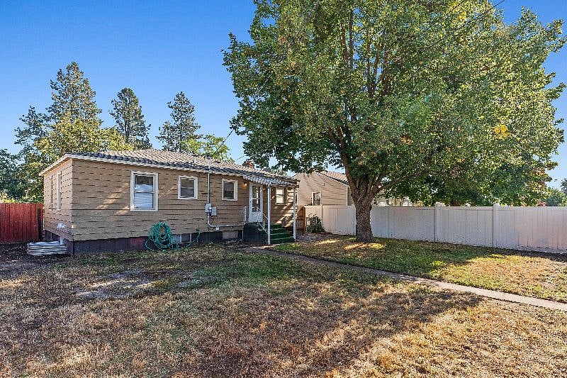 Furnished Finder property 431025_1 photo 31