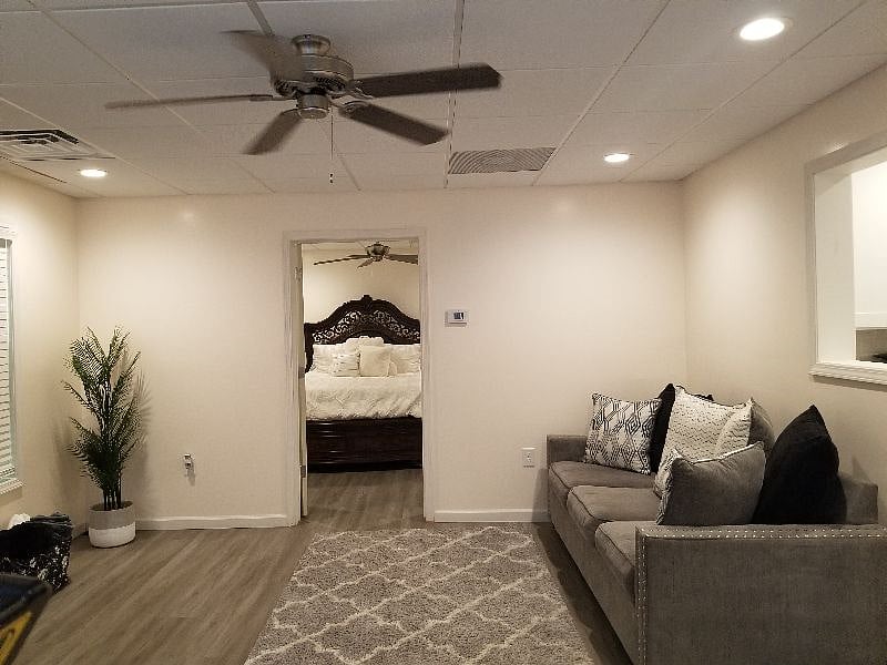Furnished Finder property 431065_1 photo 4