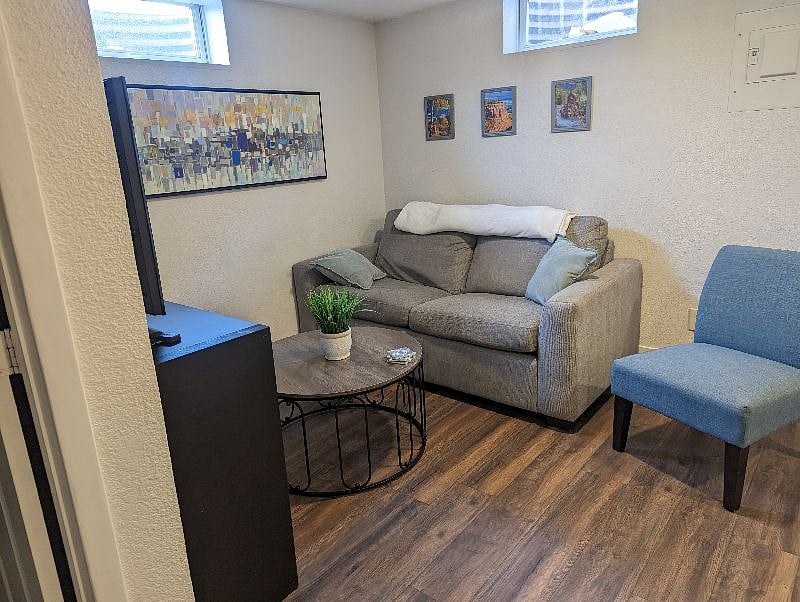 Furnished Finder property 431130_1 photo 3