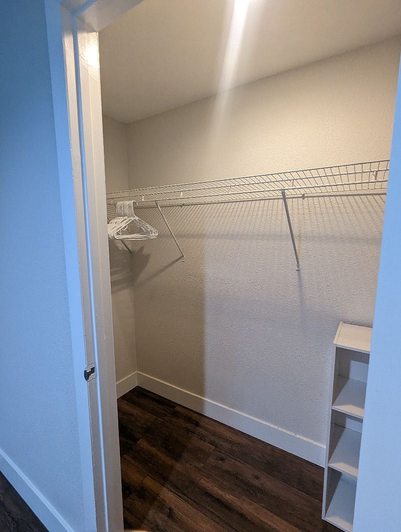 Furnished Finder property 431130_1 photo 21