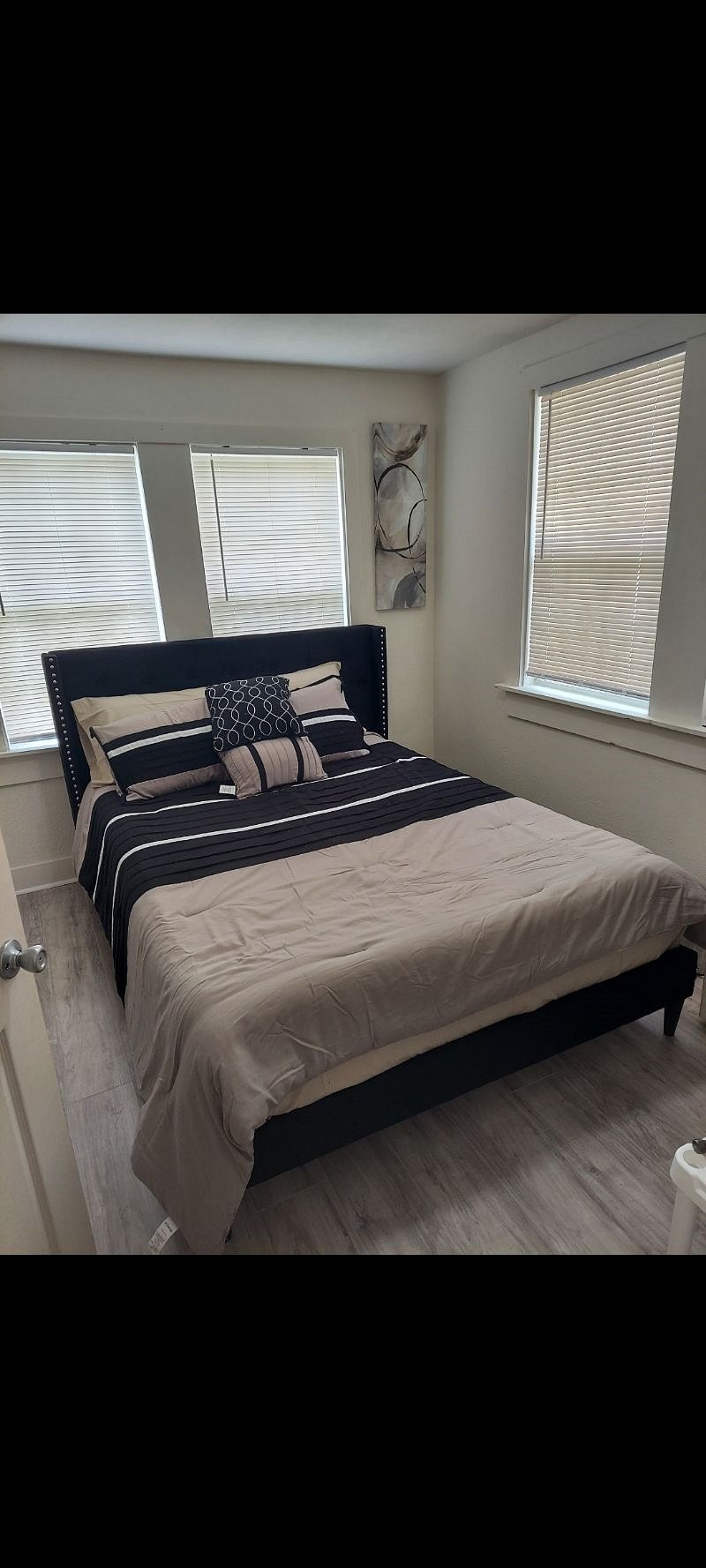 Furnished Finder property 431160_1 photo 3