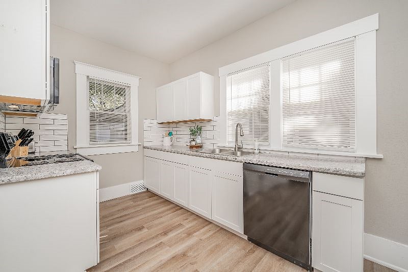 Furnished Finder property 431169_1 photo 14