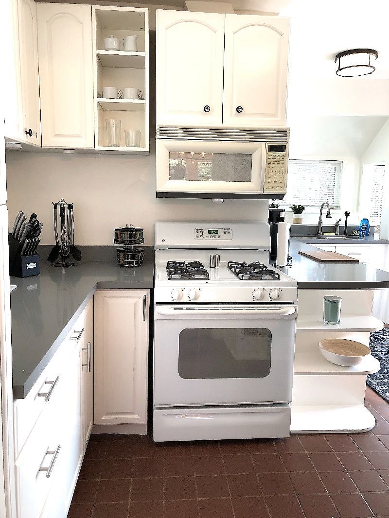 Furnished Finder property 431202_1 photo 3