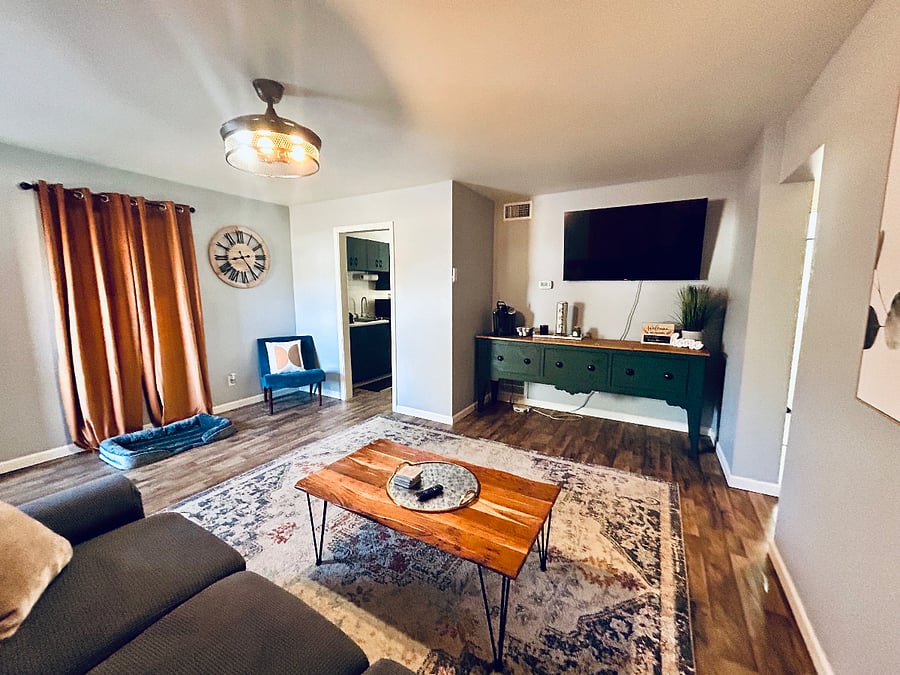 Furnished Finder property 431208_1 photo 1