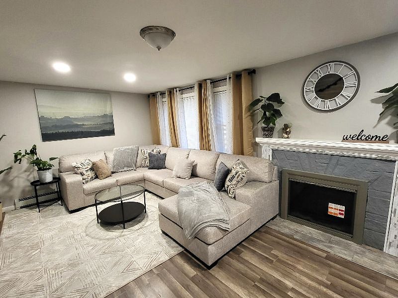 Furnished Finder property 431225_3 photo 4