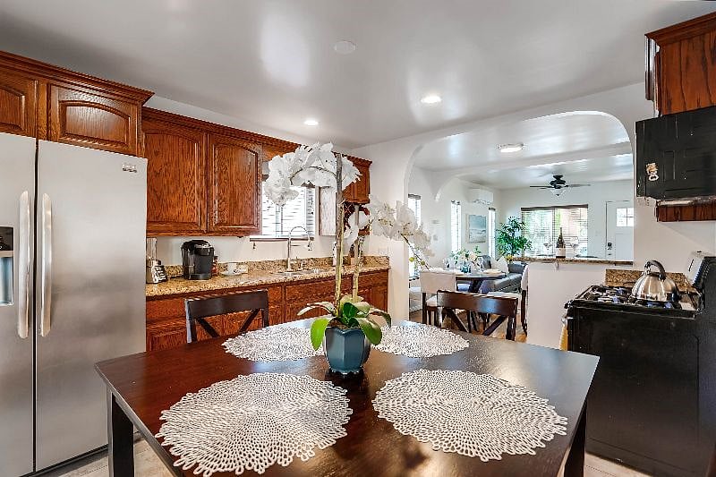 Furnished Finder property 431235_1 photo 3