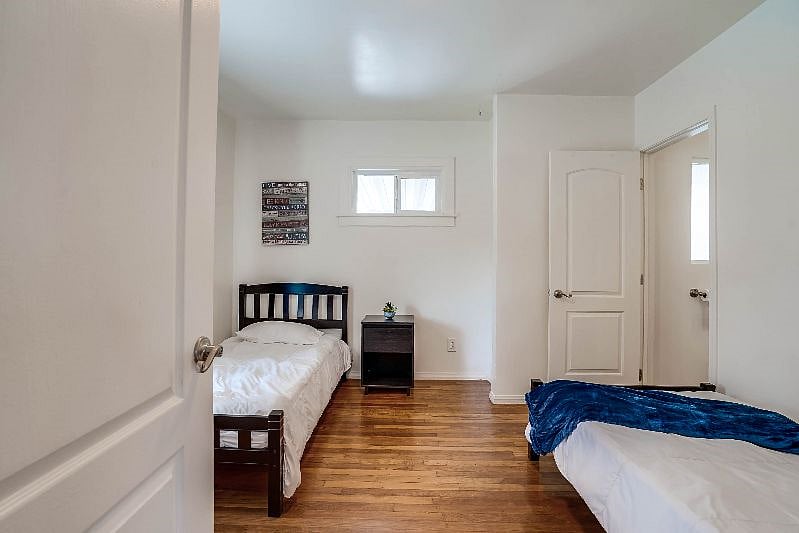 Furnished Finder property 431235_1 photo 15