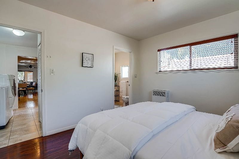 Furnished Finder property 431235_1 photo 18
