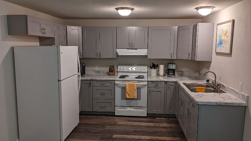 Furnished Finder property 431294_1 photo 3