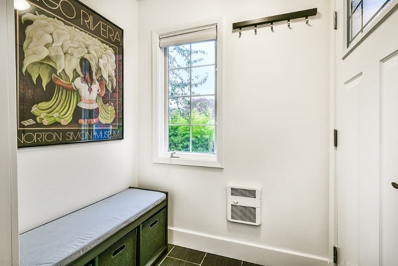 Furnished Finder property 431323_1 photo 38