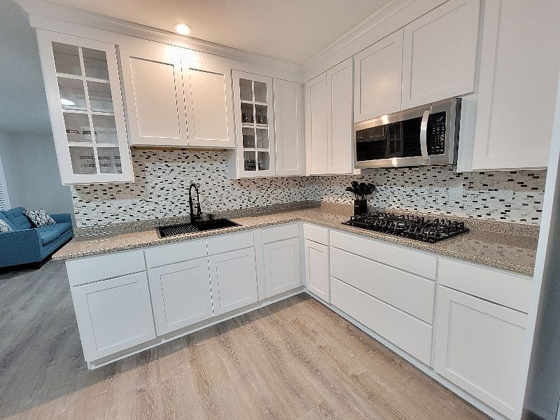 Furnished Finder property 431332_3 photo 3