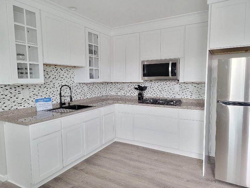 Furnished Finder property 431332_3 photo 5