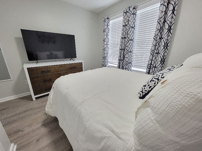 Furnished Finder property 431332_4 photo 5