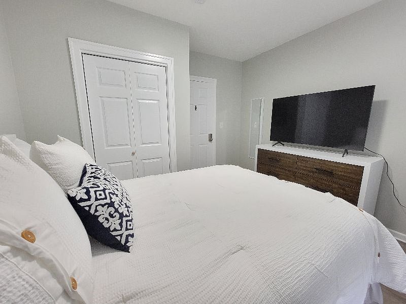 Furnished Finder property 431332_4 photo 3