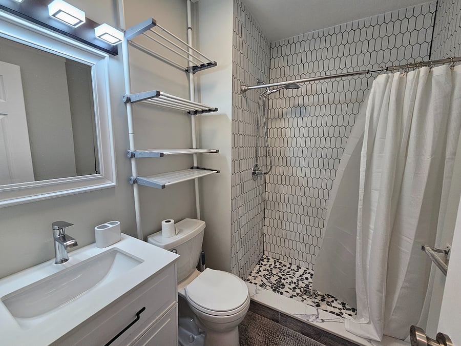Furnished Finder property 431332_6 photo 11