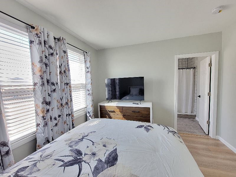 Furnished Finder property 431332_7 photo 17