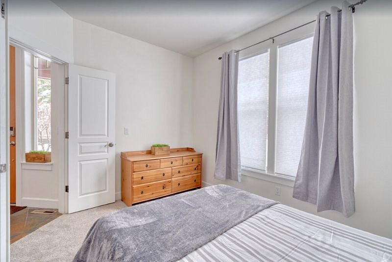 Furnished Finder property 431350_1 photo 5