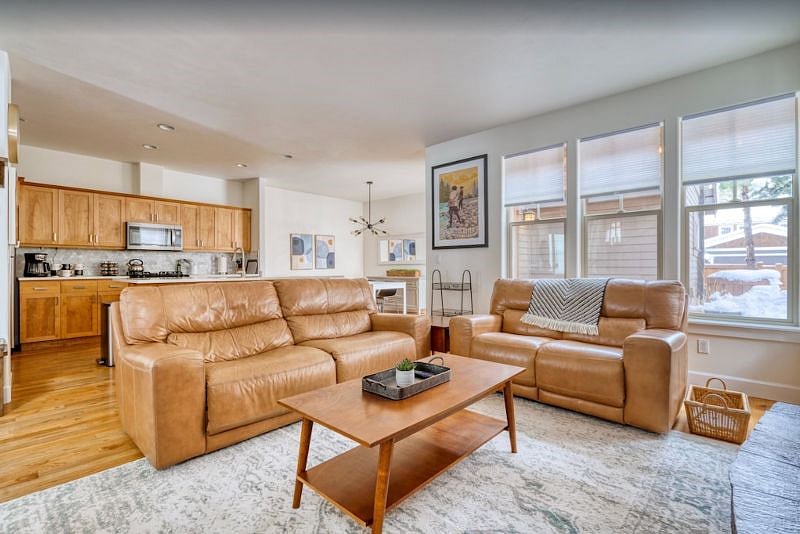 Furnished Finder property 431350_1 photo 11